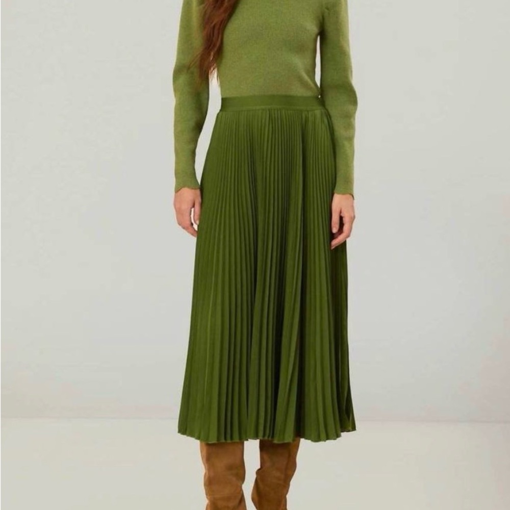 FARM Rio Olive Green Pleated Midi Skirt